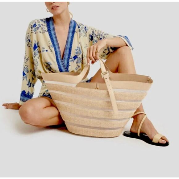 Cult Gaia Laszlo Large Straw Mesh Tote Bag - Picture 2 of 10